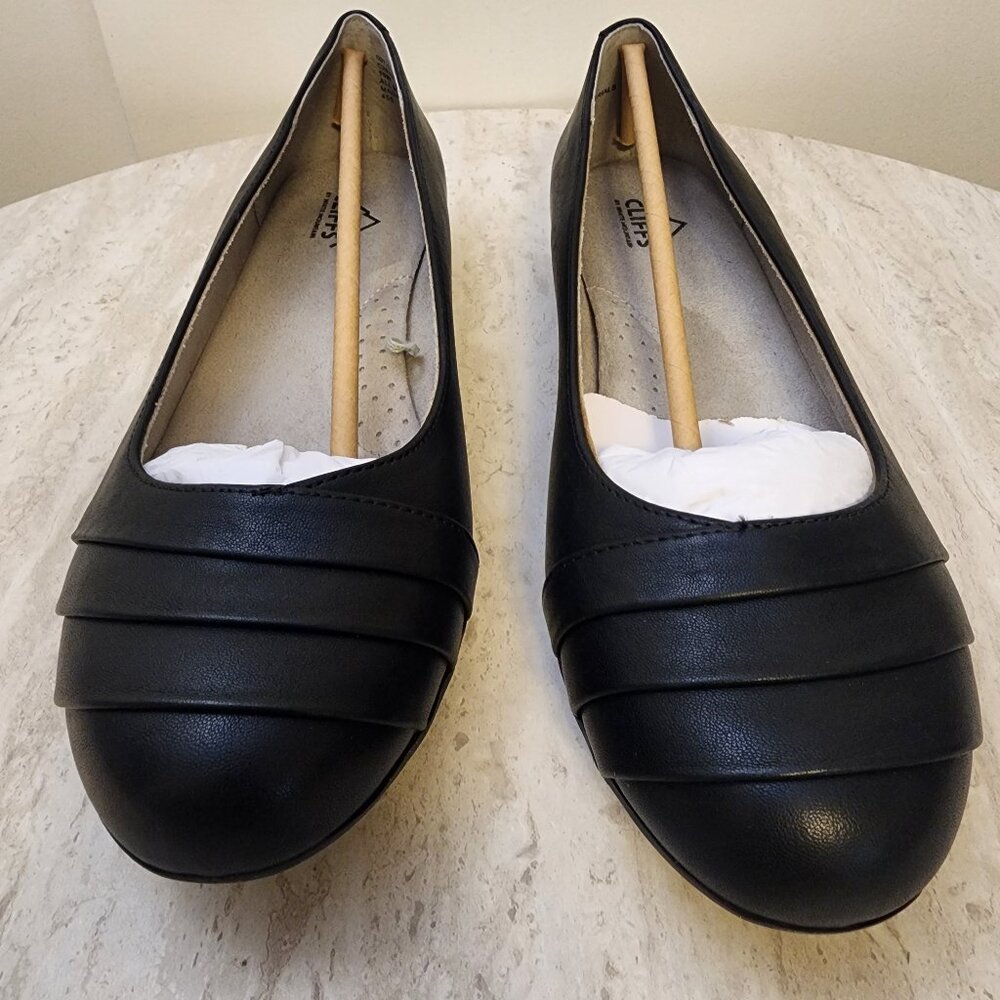 Cliffs by White Mountain Women Black Burnished Smooth 10W - A031